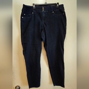 Torrid Dark Blue Skinny Jeans Sleek and Stylish